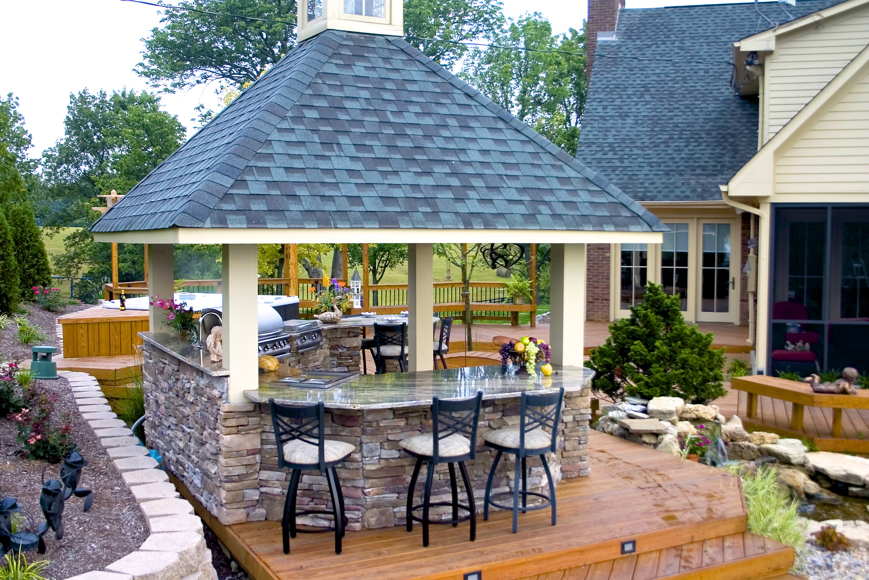 Take your dinner party outside with Outdoor Kitchens!