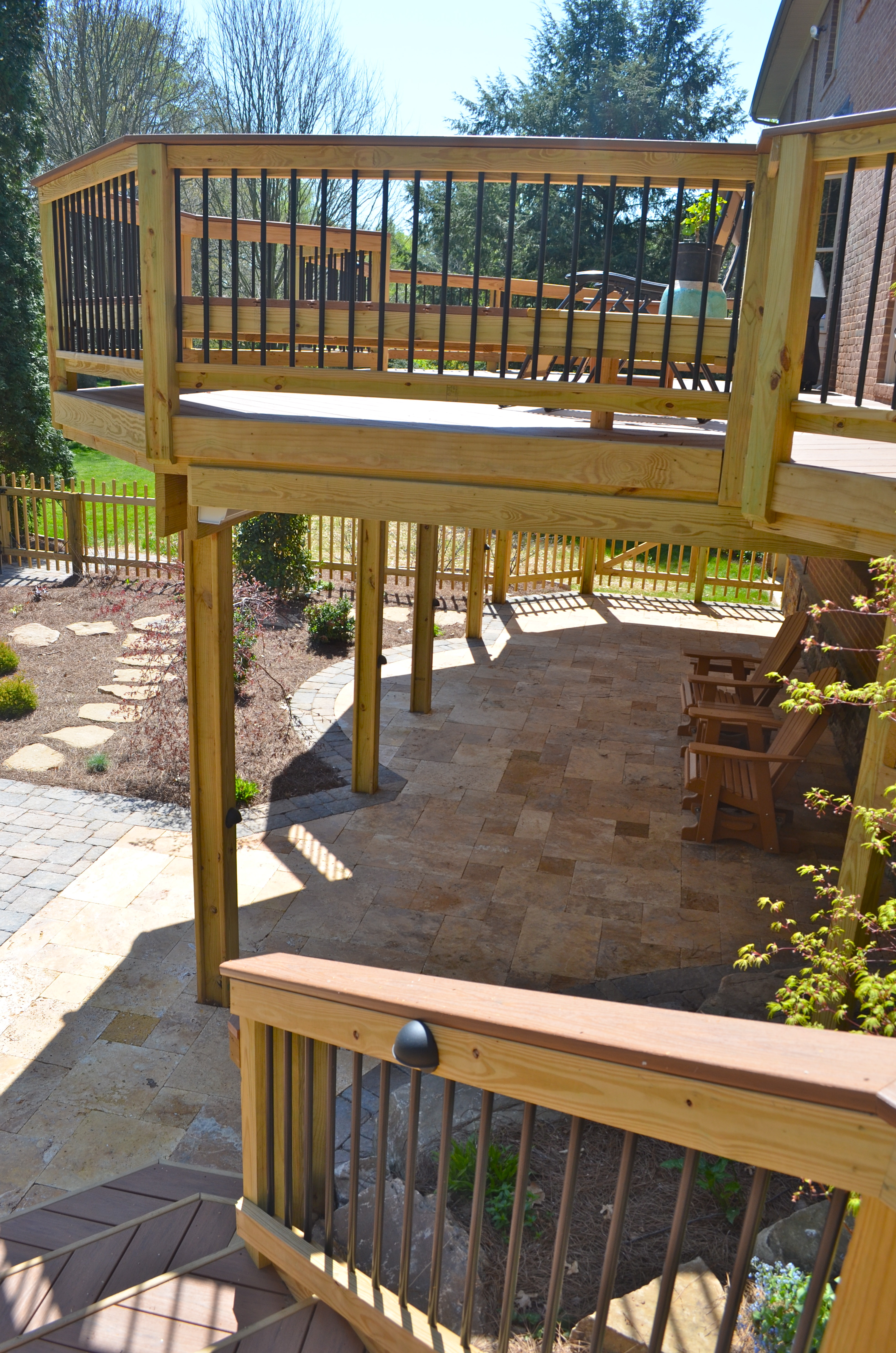 Custom Decks in Louisville, KY from American Deck & Sunroom