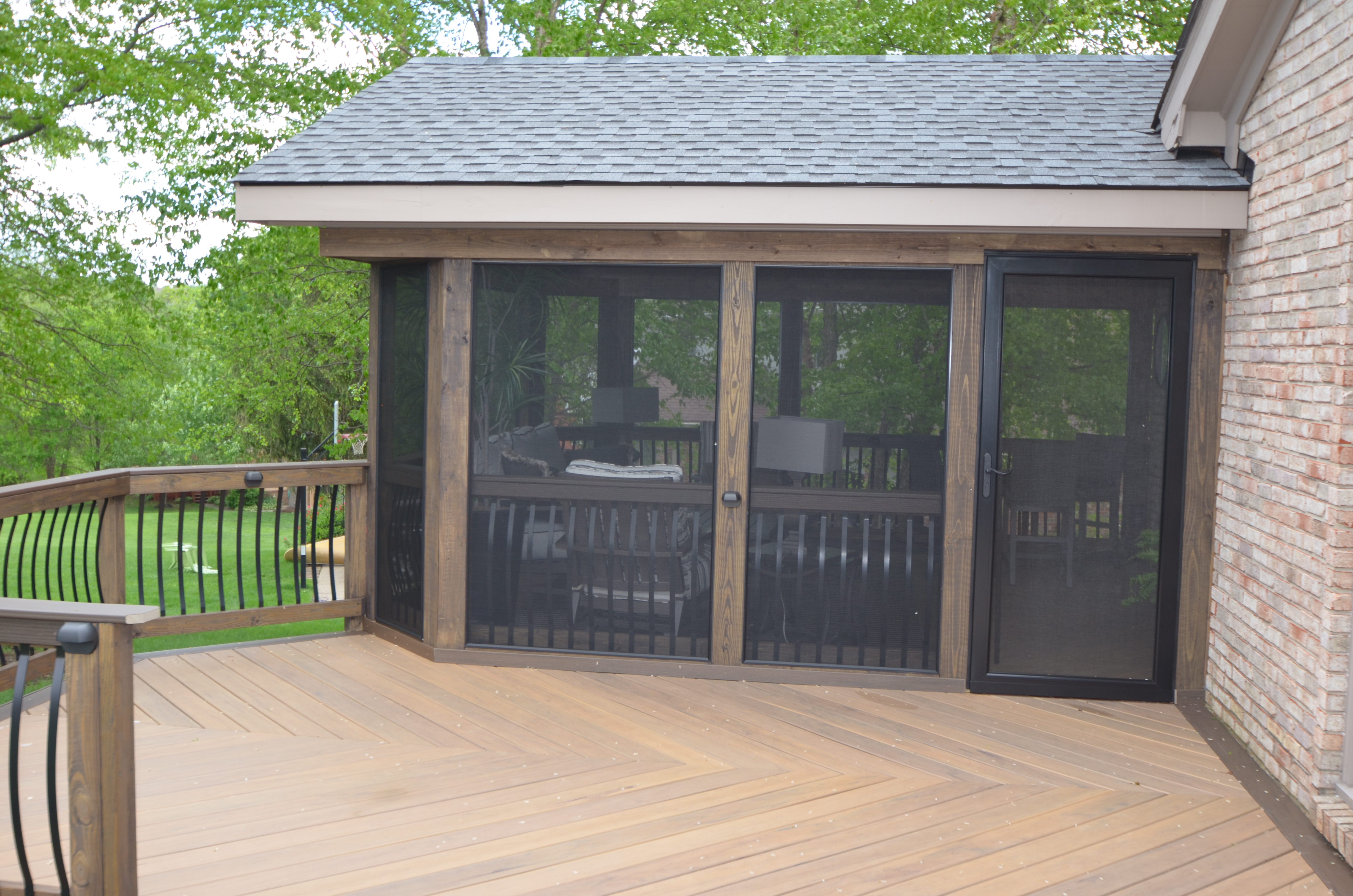 6x6 screen room